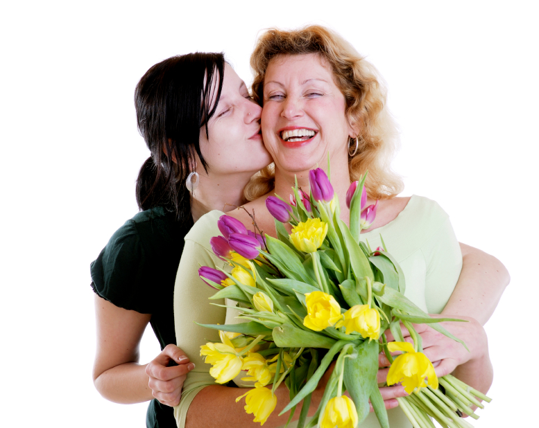 Bí quyết tặng hoa ngày 20/10 khiến mẹ chồng khó tính nhất cũng ưng