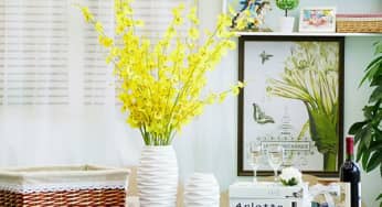 Mách bạn 10 nghệ thuật cắm hoa bình cao cực kỳ sáng tạo