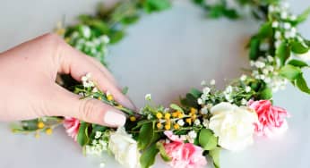 Các bước làm vòng hoa đội đầu dễ dàng và nhanh chóng
